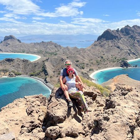 Jhuna Komodo Homestay ภายนอก รูปภาพ