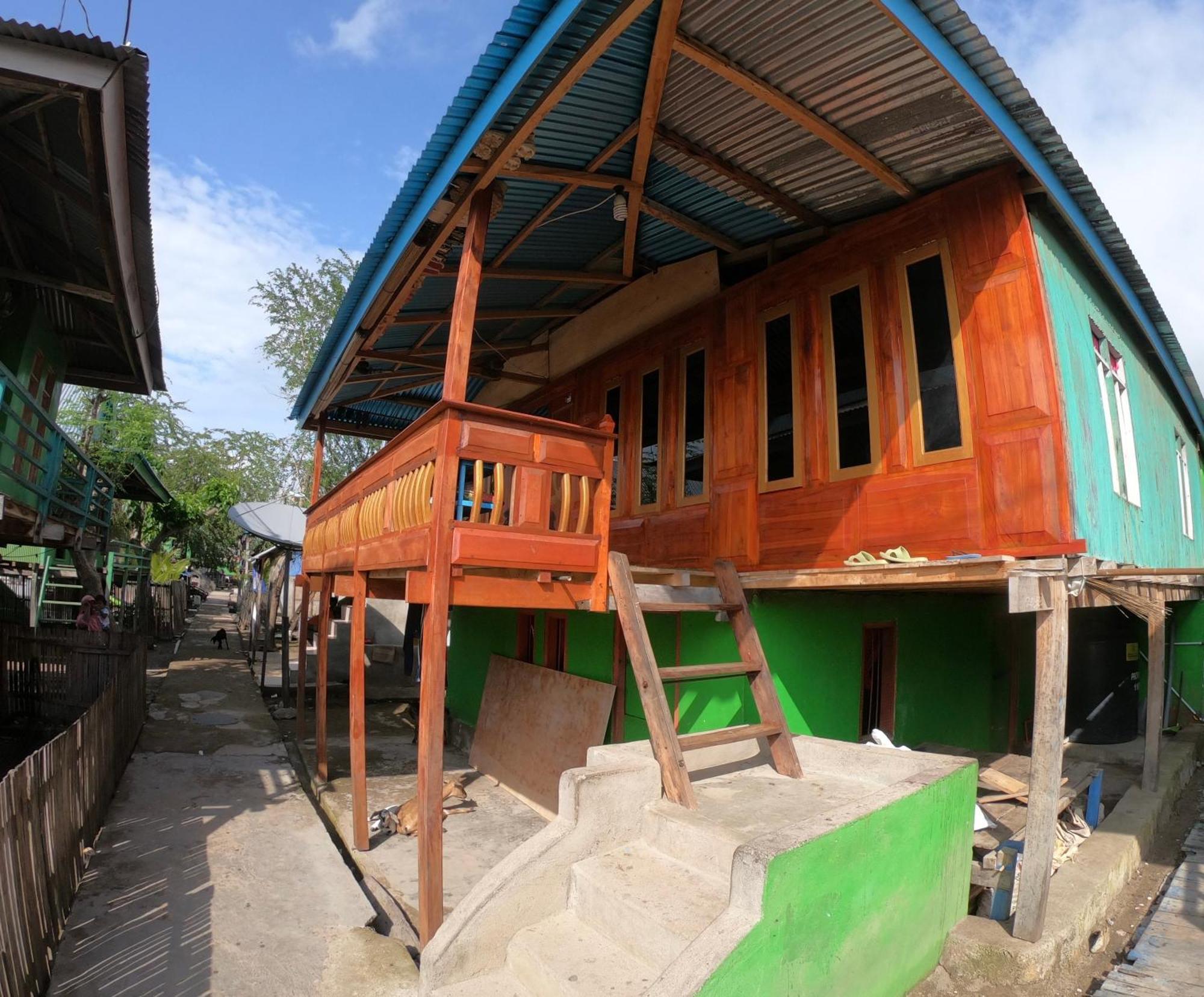 Jhuna Komodo Homestay ภายนอก รูปภาพ