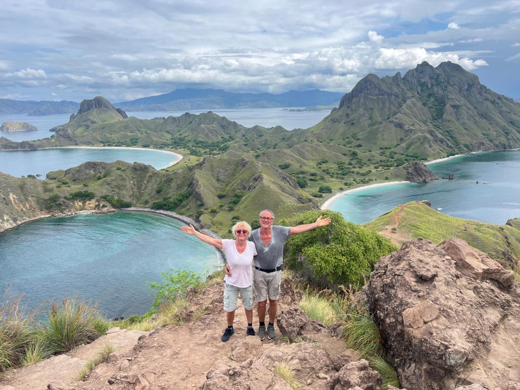 Jhuna Komodo Homestay ภายนอก รูปภาพ