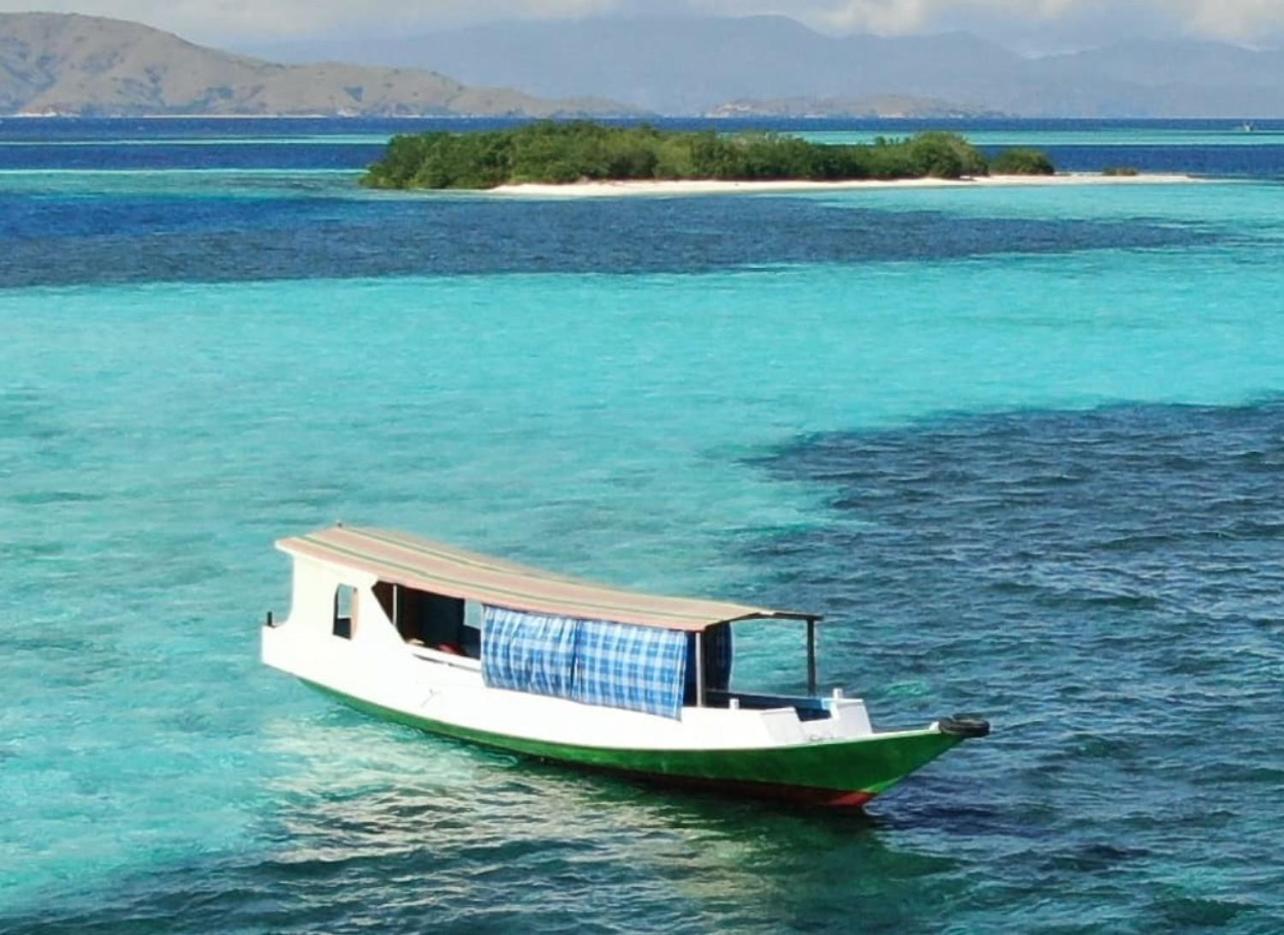 Jhuna Komodo Homestay ภายนอก รูปภาพ