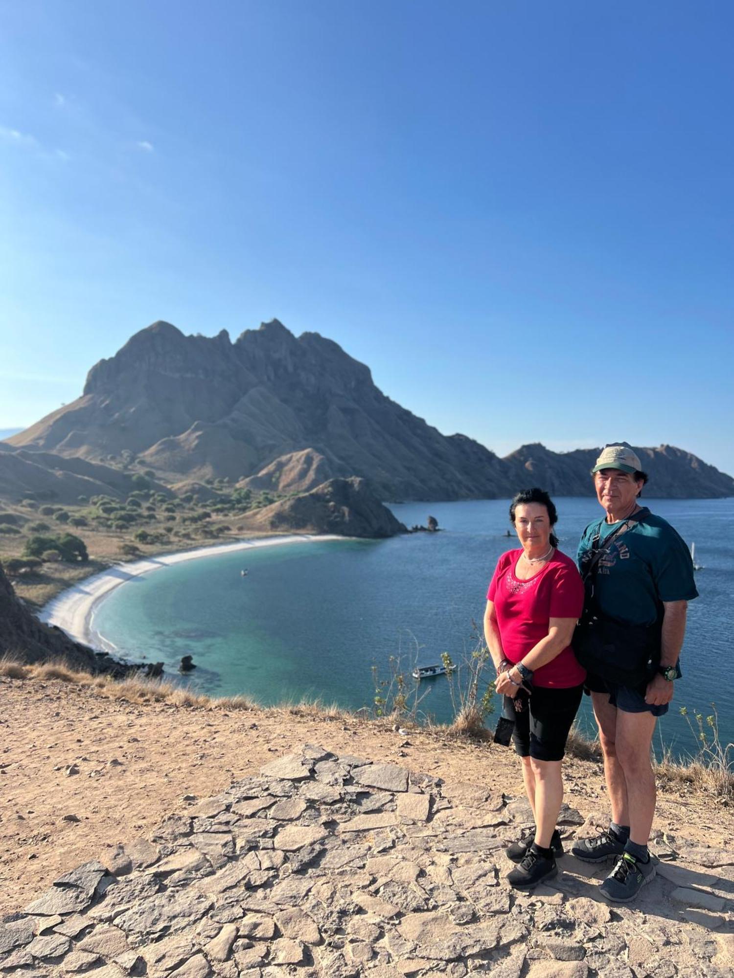 Jhuna Komodo Homestay ภายนอก รูปภาพ
