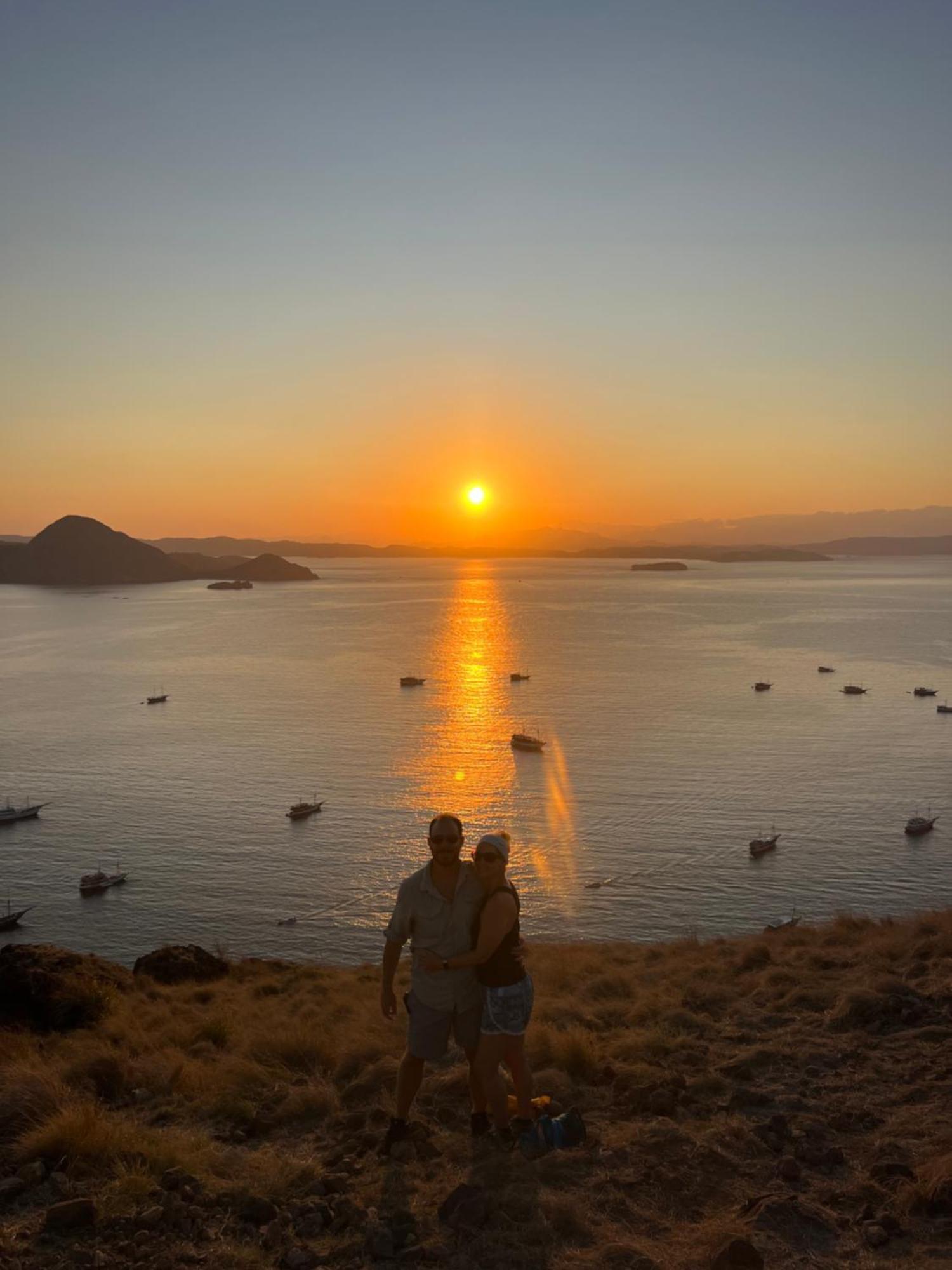 Jhuna Komodo Homestay ภายนอก รูปภาพ